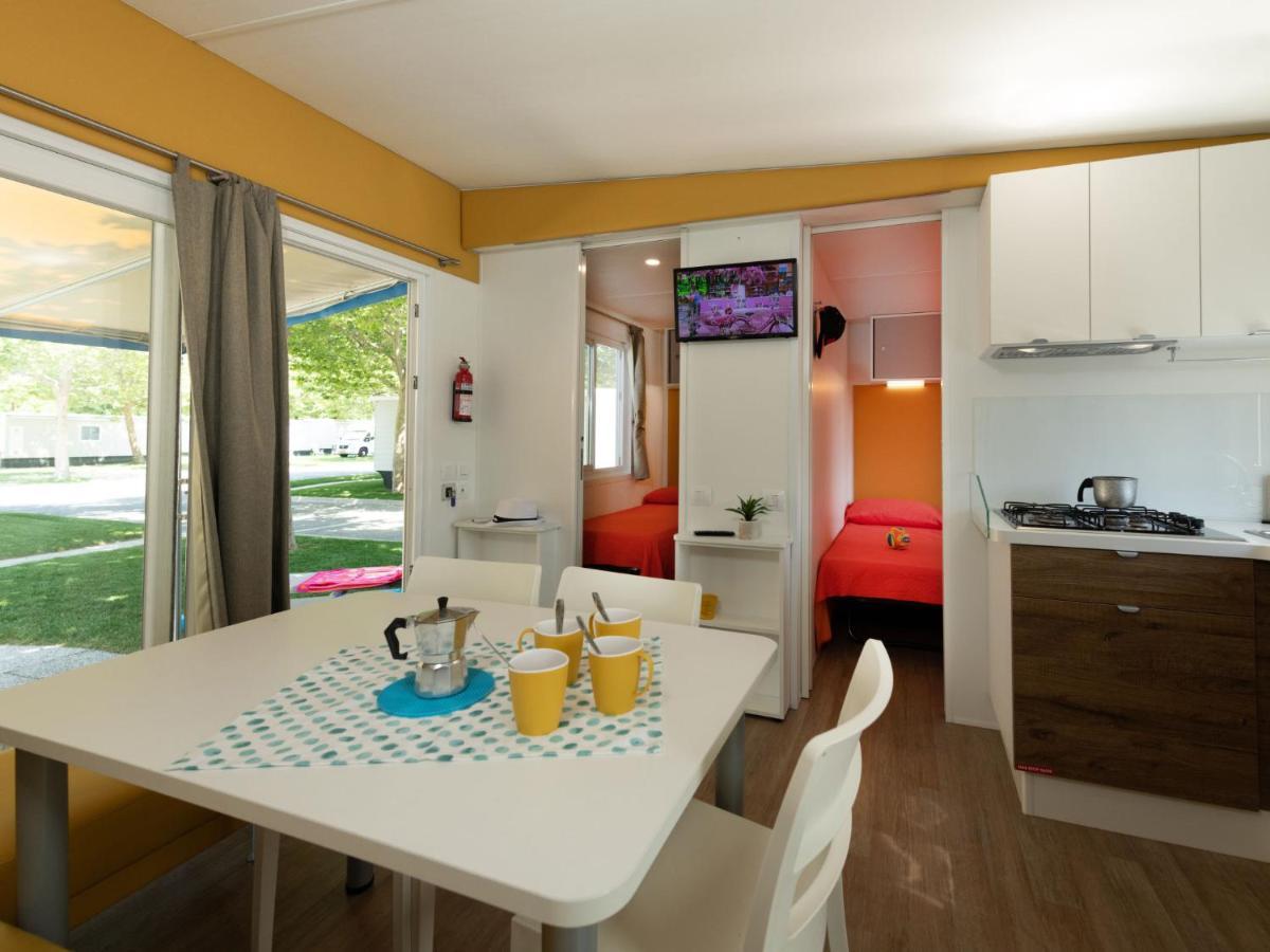 Holiday Home Garda Family Plus By Interhome ريفولتيلا المظهر الخارجي الصورة